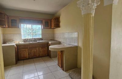 145 MONTCLAIR HEIGHTS, May Pen, Clarendon