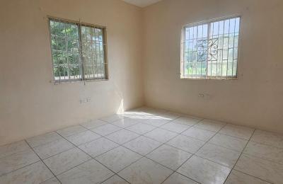 145 MONTCLAIR HEIGHTS, May Pen, Clarendon