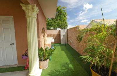 CAYMANAS COUNTRY CLUB EST