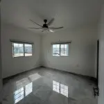 106 PORTRIDGE ESTATE. PORTMOR unit: Block E, Greater Portmore, St. Catherine Parish