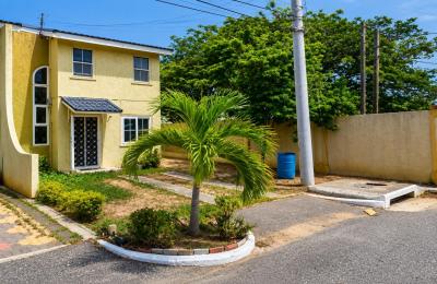 WESTON PARKWAY Lot: 21, Portmore Country Club, St. Catherine
